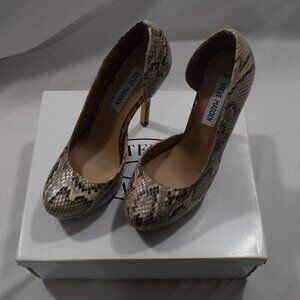 Steve Madden P-ressa Snake MultiFashion Stiletto Closed Toe Slip On Pump Size